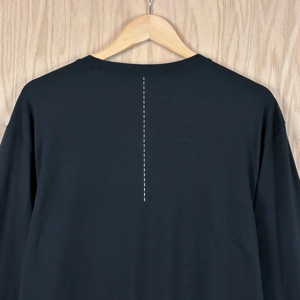 Lululemon Long Sleeve Crewneck - Picture 6 of 8